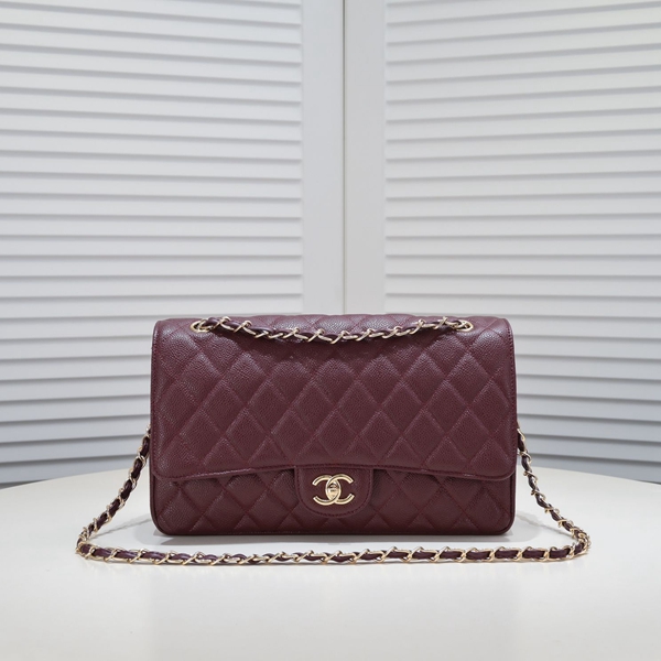 シャネルバッグ正面デザイン